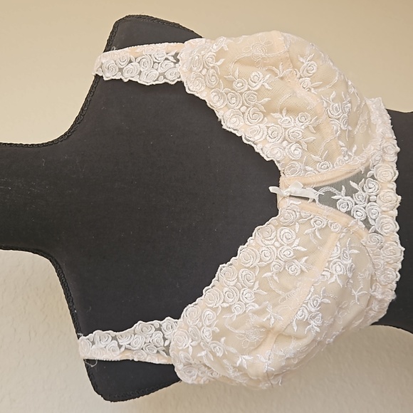 NWOT Breezies set OF 3 bras 36DD pink, white & nude - Picture 7 of 16